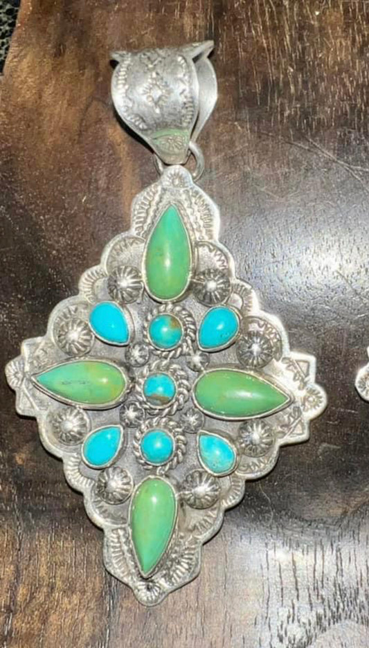 Southwest sterling silver turquoise pendant