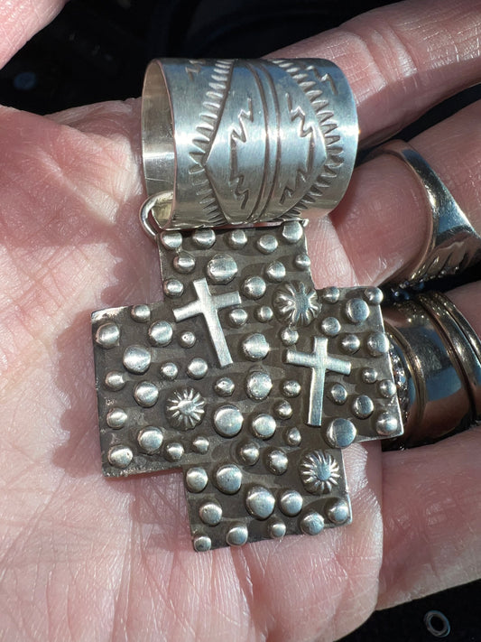 Stunning Sterling Silver Cross Pendant